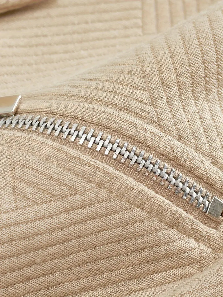 Oscar™ | Vintage Zip-Up Sweater with Geometric Design